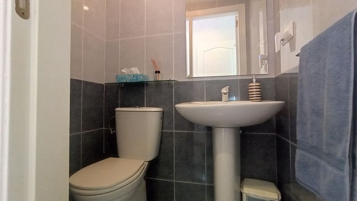Apartamento de 2 habitaciones en Calahonda en venta con piscina - 449.000 € (Ref: 10016856)
