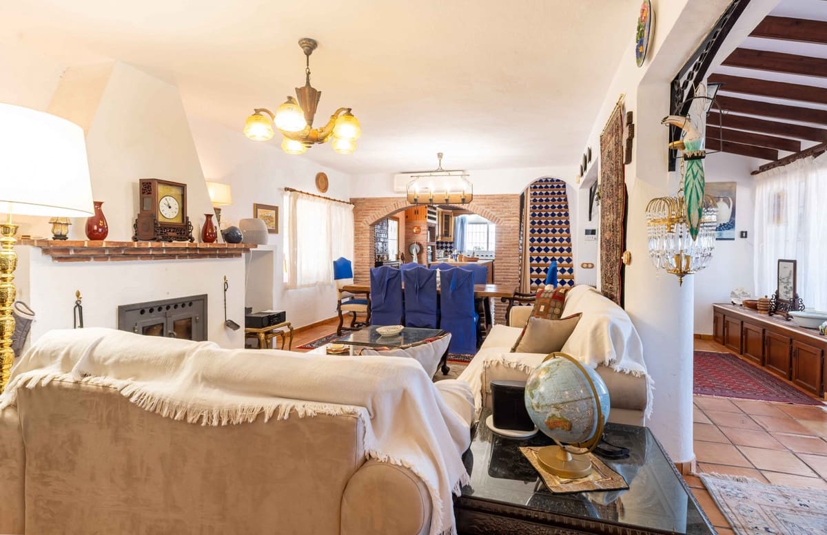 5 camera da letto Villa in vendita in Mijas con piscina - 1.220.000 € (Rif: 10016859)
