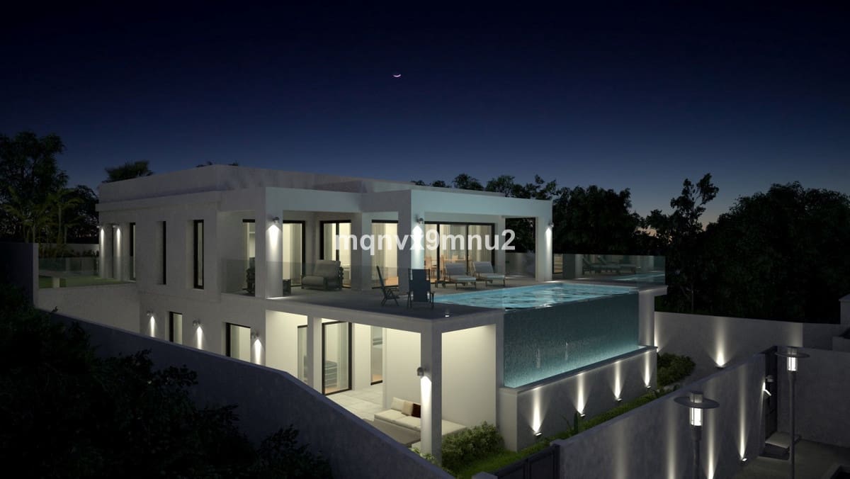 3 bedroom Villa for sale in El Chaparral with pool - € 1,495,000 (Ref: 10016861)
