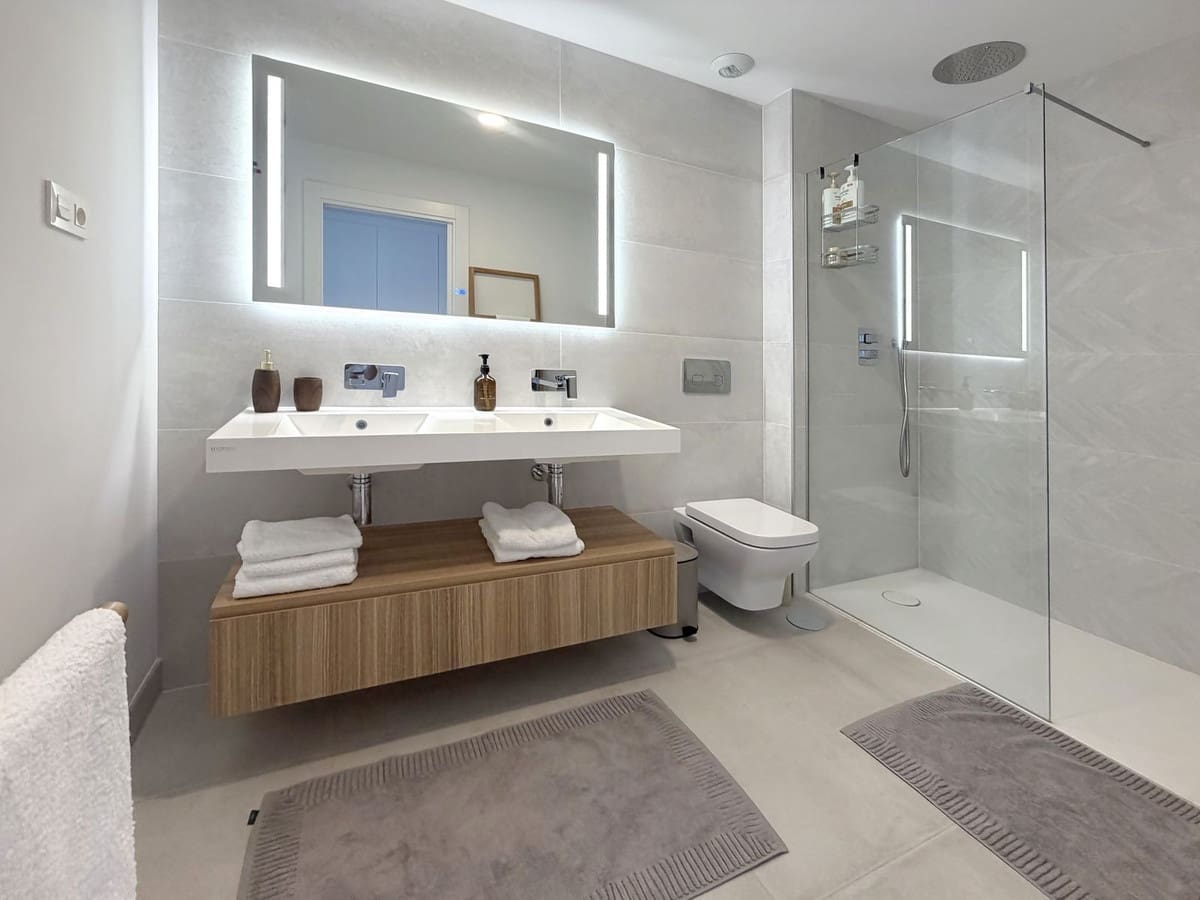 3 bedroom Townhouse for sale in El Chaparral with pool - € 950,000 (Ref: 10016863)
