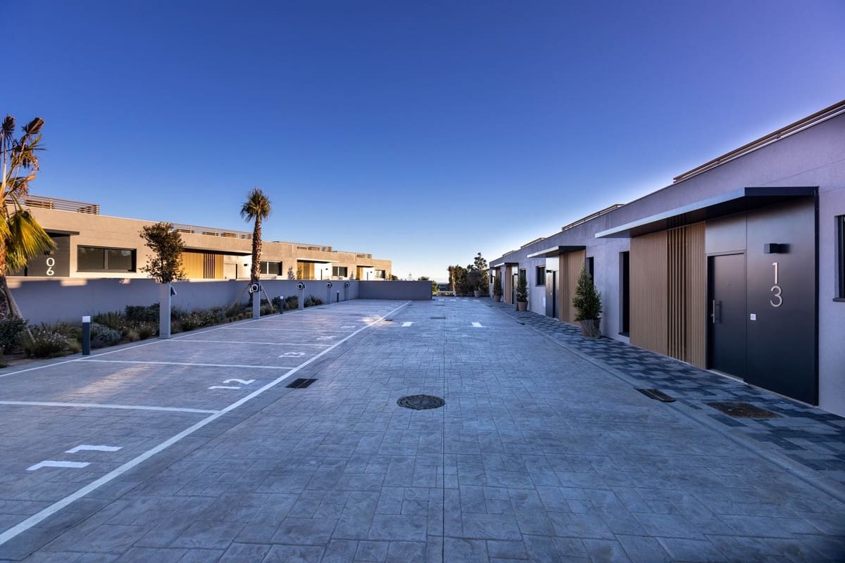 3 bedroom Townhouse for sale in El Chaparral with pool - € 950,000 (Ref: 10016863)