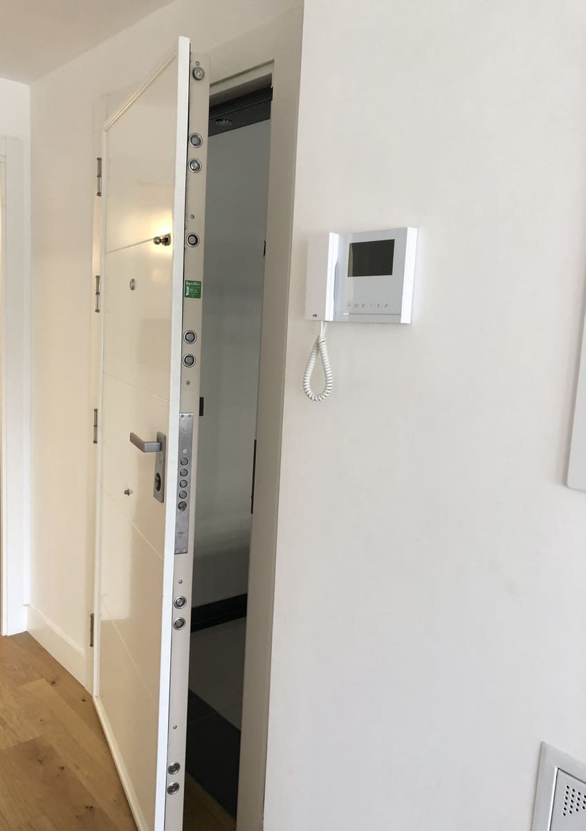 2 camera da letto Appartamento in vendita in El Faro con piscina - 645.000 € (Rif: 10016864)