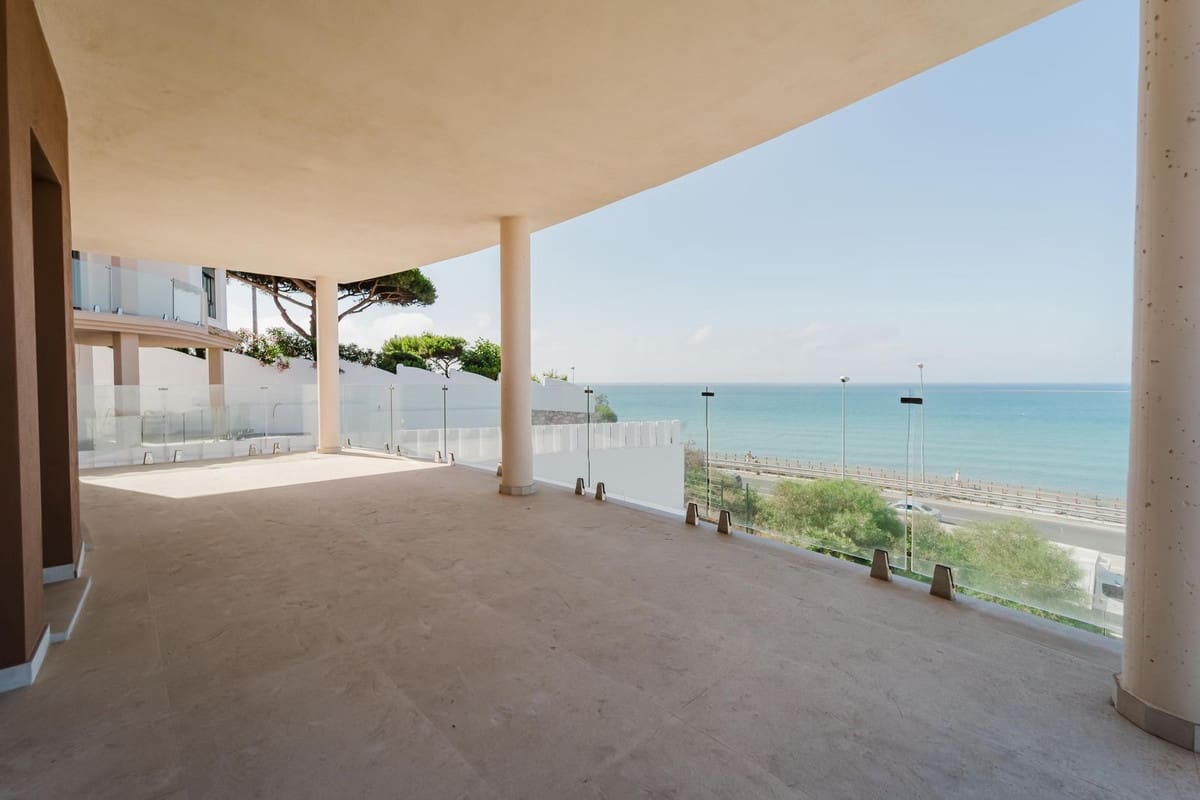 4 bedroom Villa for sale in Mijas with pool - € 2,500,000 (Ref: 10019383)