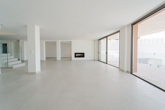 4 bedroom Villa for sale in Mijas with pool - € 2,500,000 (Ref: 10019383)