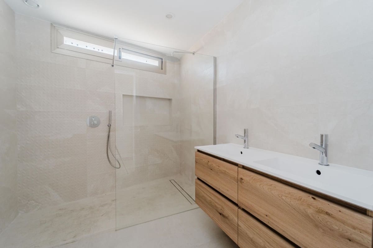 4 bedroom Villa for sale in Mijas with pool - € 2,500,000 (Ref: 10019383)