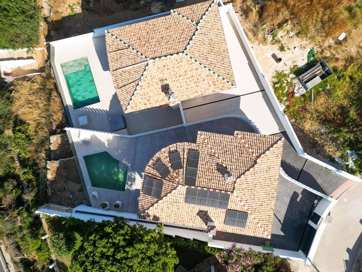4 bedroom Villa for sale in Mijas with pool - € 2,500,000 (Ref: 10019383)