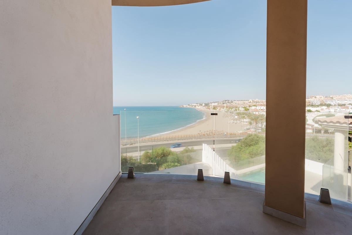 3 bedroom Villa for sale in Mijas with pool - € 2,300,000 (Ref: 10019384)