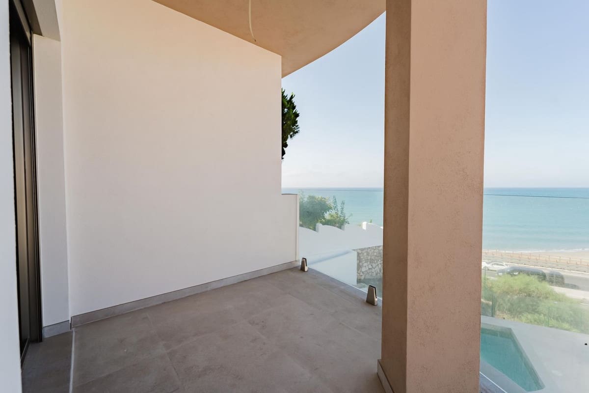 3 bedroom Villa for sale in Mijas with pool - € 2,300,000 (Ref: 10019384)