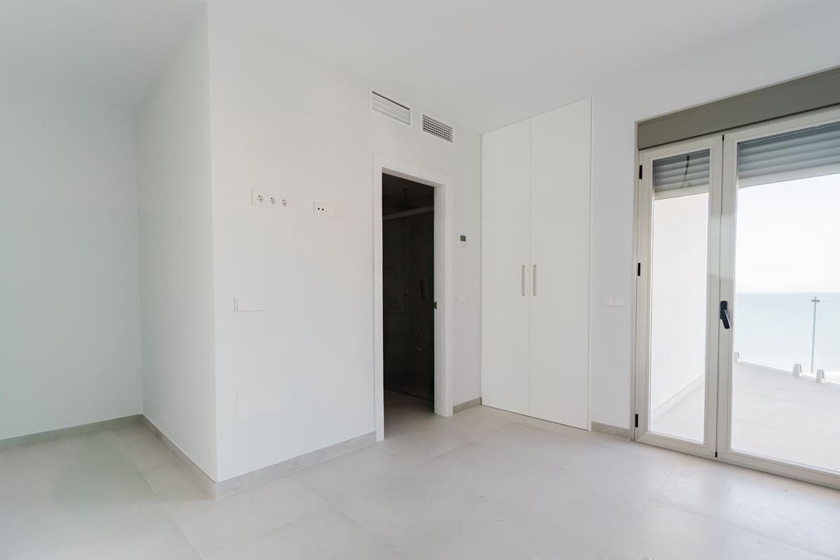 3 bedroom Villa for sale in Mijas with pool - € 2,300,000 (Ref: 10019384)