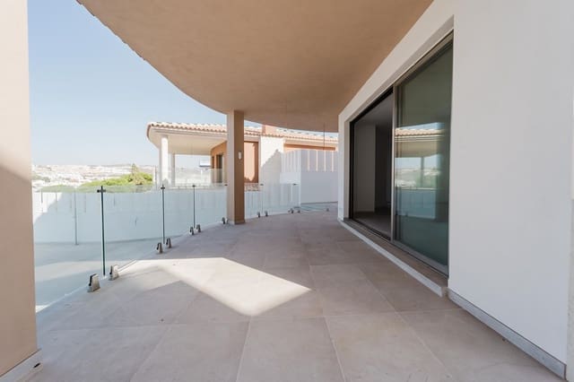 3 bedroom Villa for sale in Mijas with pool - € 2,300,000 (Ref: 10019384)