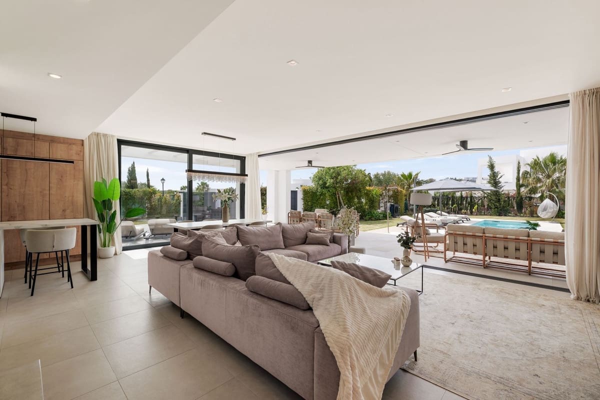 5 slaapkamer Villa te koop in La Cala Golf met zwembad - € 1.795.000 (Ref: 10019386)