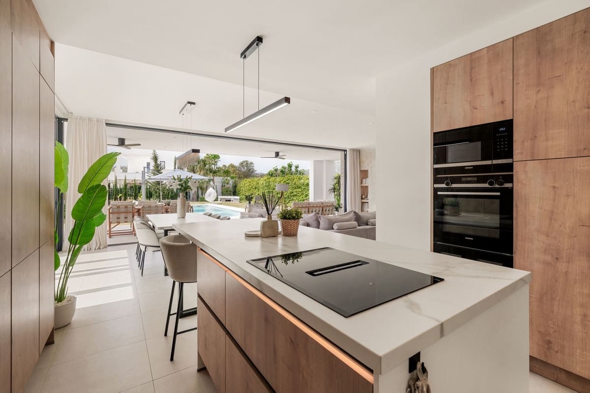 5 slaapkamer Villa te koop in La Cala Golf met zwembad - € 1.795.000 (Ref: 10019386)