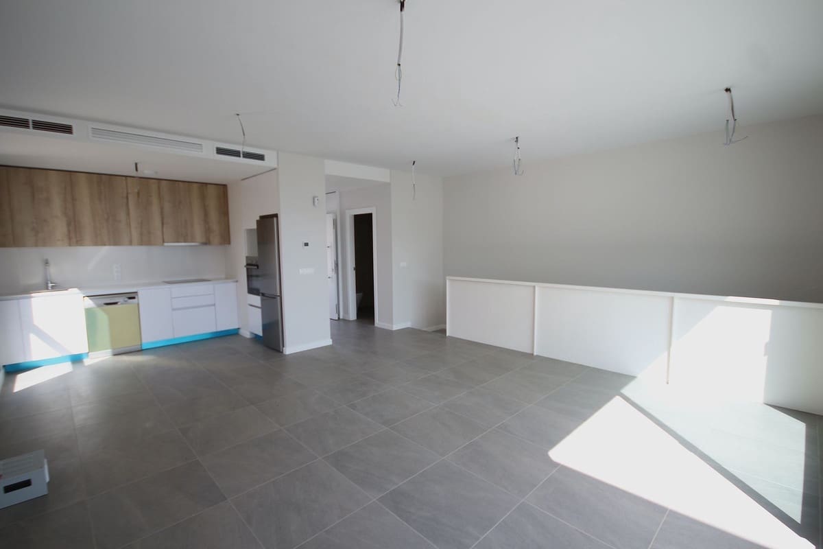 Pareado de 3 habitaciones en Riviera del Sol en venta con piscina - 599.000 € (Ref: 10019388)