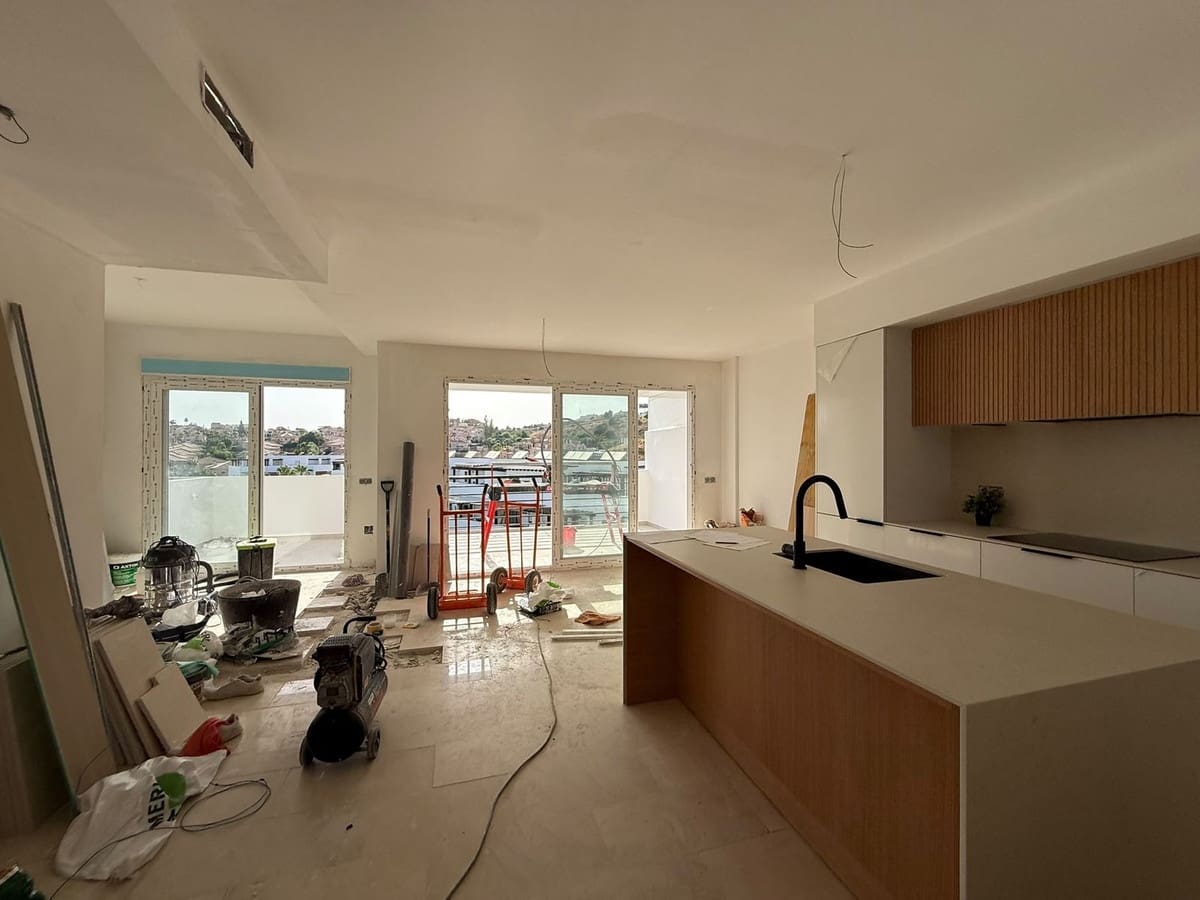 3 bedroom Apartment for sale in Riviera del Sol with pool garage - € 619,000 (Ref: 10019389)