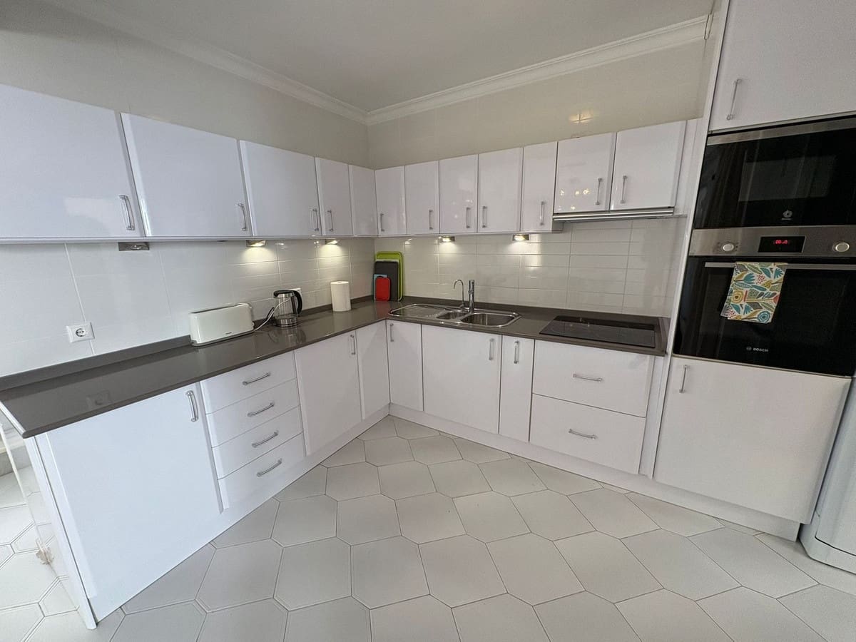 3 chambre Villa/Maison Semi-Mitoyenne à vendre à Miraflores avec piscine - 575 000 € (Ref: 10019390)