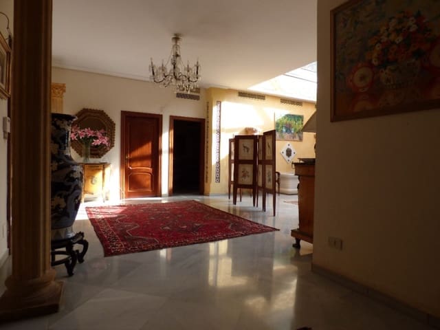 9 sovrum Villa till salu i Torrenueva, Mijas med pool garage - 2 700 000 € (Ref: 10019391)