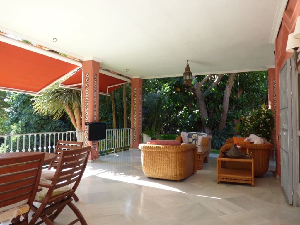 9 sovrum Villa till salu i Torrenueva med pool garage - 2 700 000 € (Ref: 10019391)