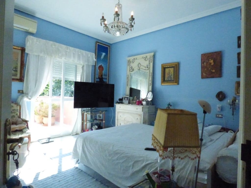 9 sovrum Villa till salu i Torrenueva med pool garage - 2 700 000 € (Ref: 10019391)