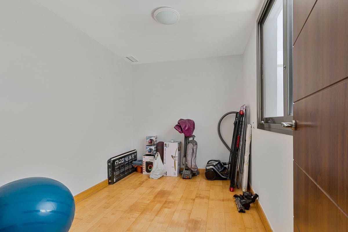 5 sovrum Lägenhet till salu i La Cala Golf med pool - 925 000 € (Ref: 10019392)