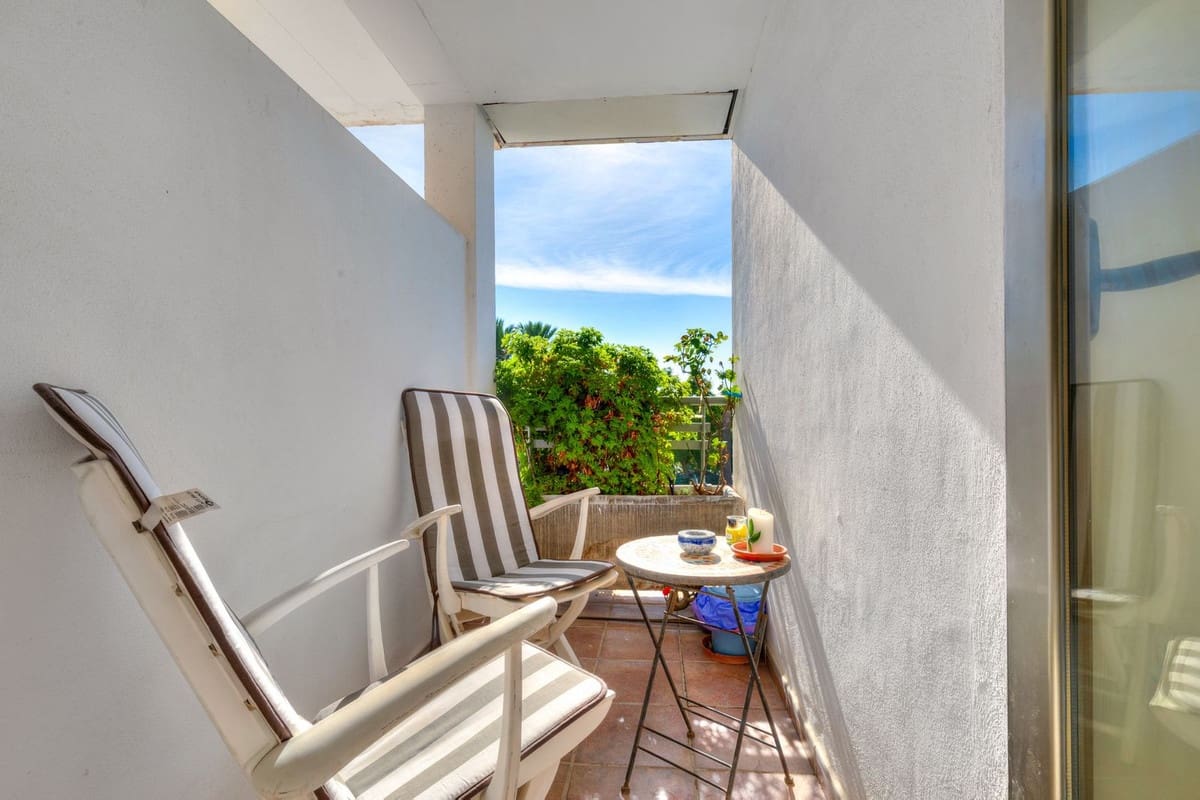 5 sovrum Lägenhet till salu i La Cala Golf med pool - 925 000 € (Ref: 10019392)