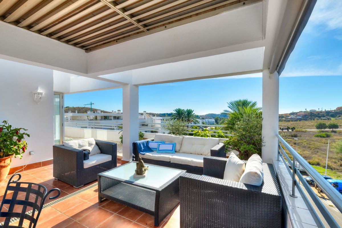5 sovrum Lägenhet till salu i La Cala Golf med pool - 925 000 € (Ref: 10019392)