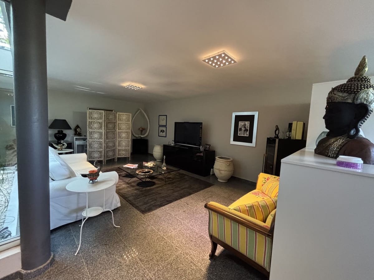 5 sypialnia Willa na sprzedaż w La Cala Golf z basenem garażem - 1 650 000 € (Ref: 10019398)