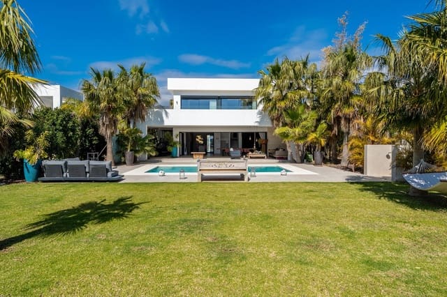 4 makuuhuone Huvila myytävänä paikassa La Cala Golf, Mijas mukana uima-altaan 
autotalli - 1 850 000 € (Ref: 10019959)