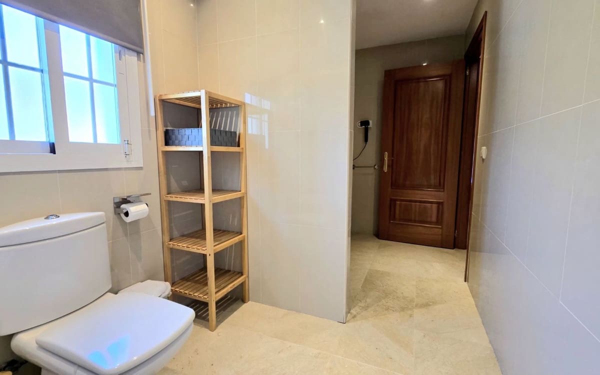 5 sovrum Villa till salu i La Cala Hills med pool - 895 000 € (Ref: 10019960)