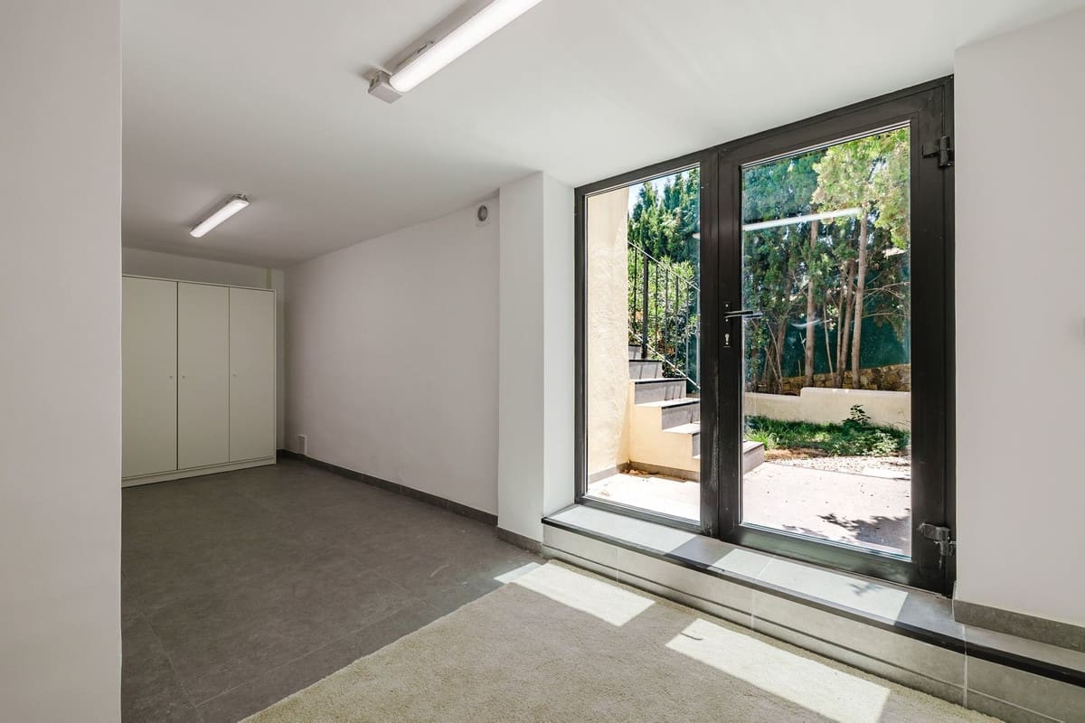3 slaapkamer Huis te koop in Aloha Golf met zwembad - € 735.000 (Ref: 10019961)