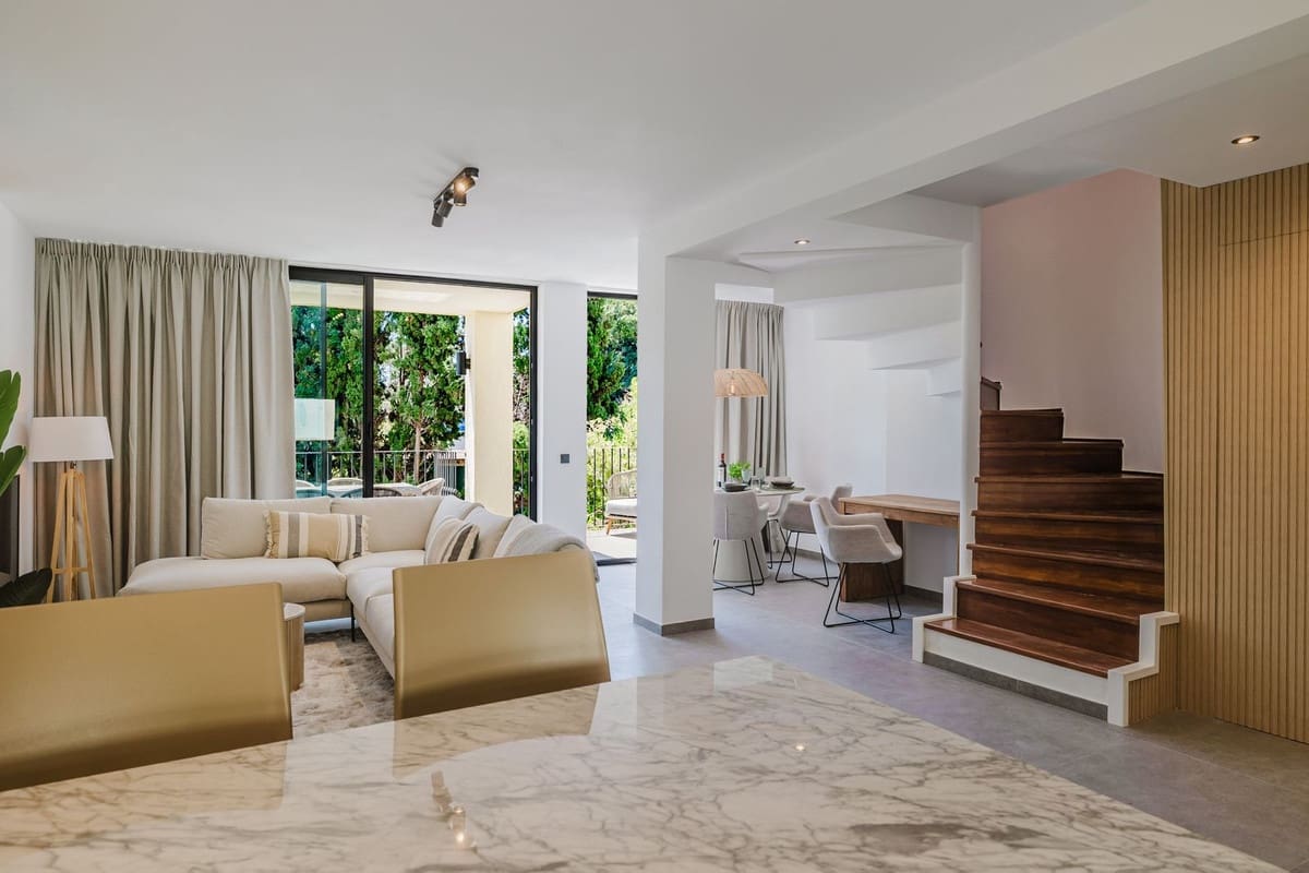 3 slaapkamer Huis te koop in Aloha Golf met zwembad - € 735.000 (Ref: 10019961)