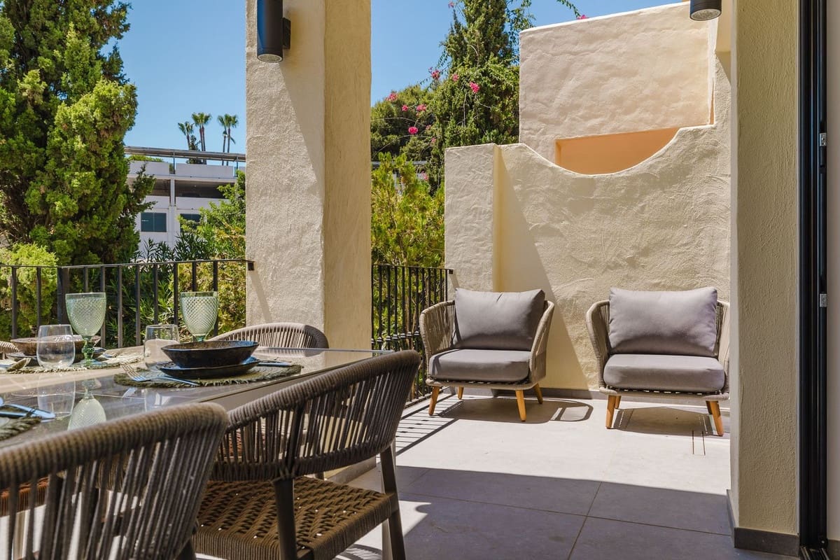 3 slaapkamer Huis te koop in Aloha Golf met zwembad - € 735.000 (Ref: 10019961)