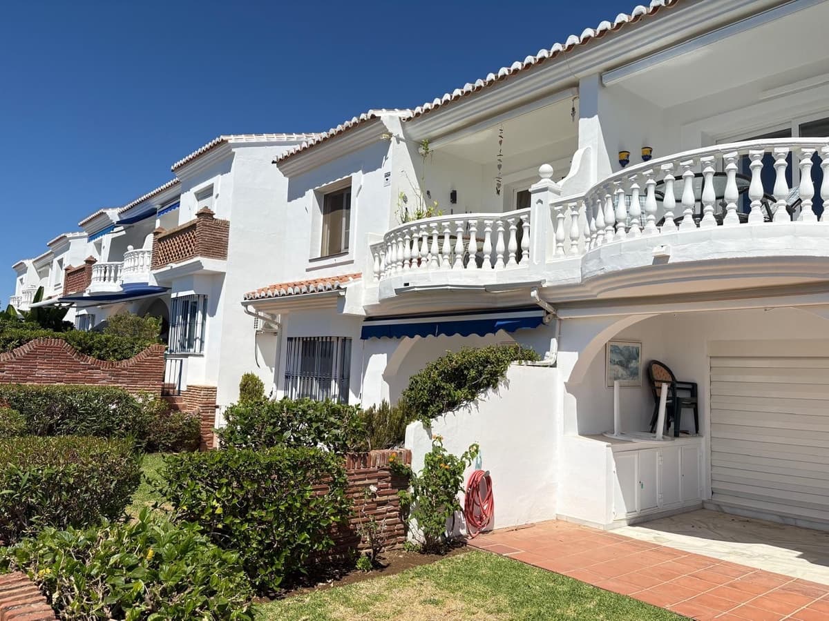 2 camera da letto Appartamento in vendita in El Chaparral con piscina - 395.000 € (Rif: 10019962)