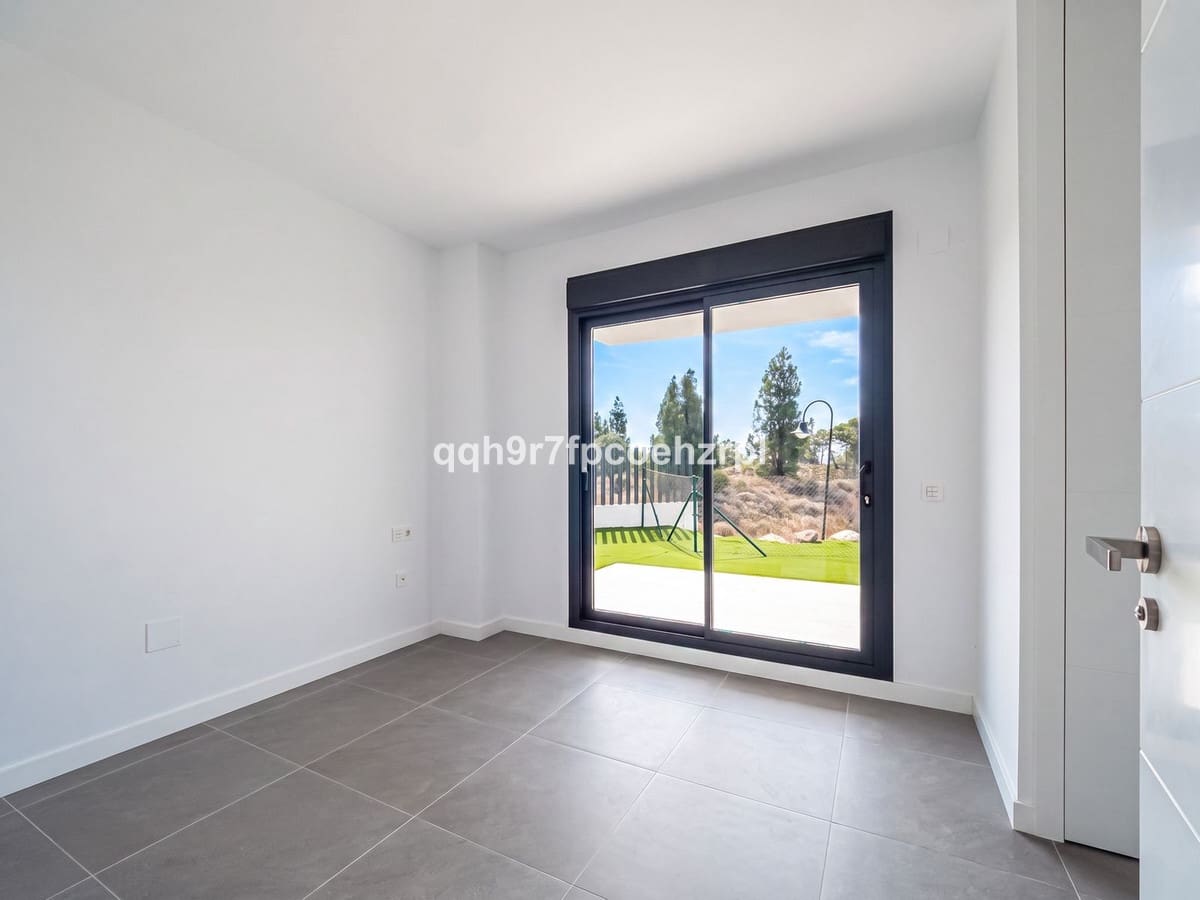 2 bedroom Apartment for sale in El Chaparral with pool garage - € 455,000 (Ref: 10019963)