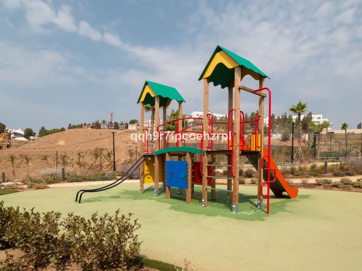 2 bedroom Apartment for sale in El Chaparral with pool garage - € 455,000 (Ref: 10019963)