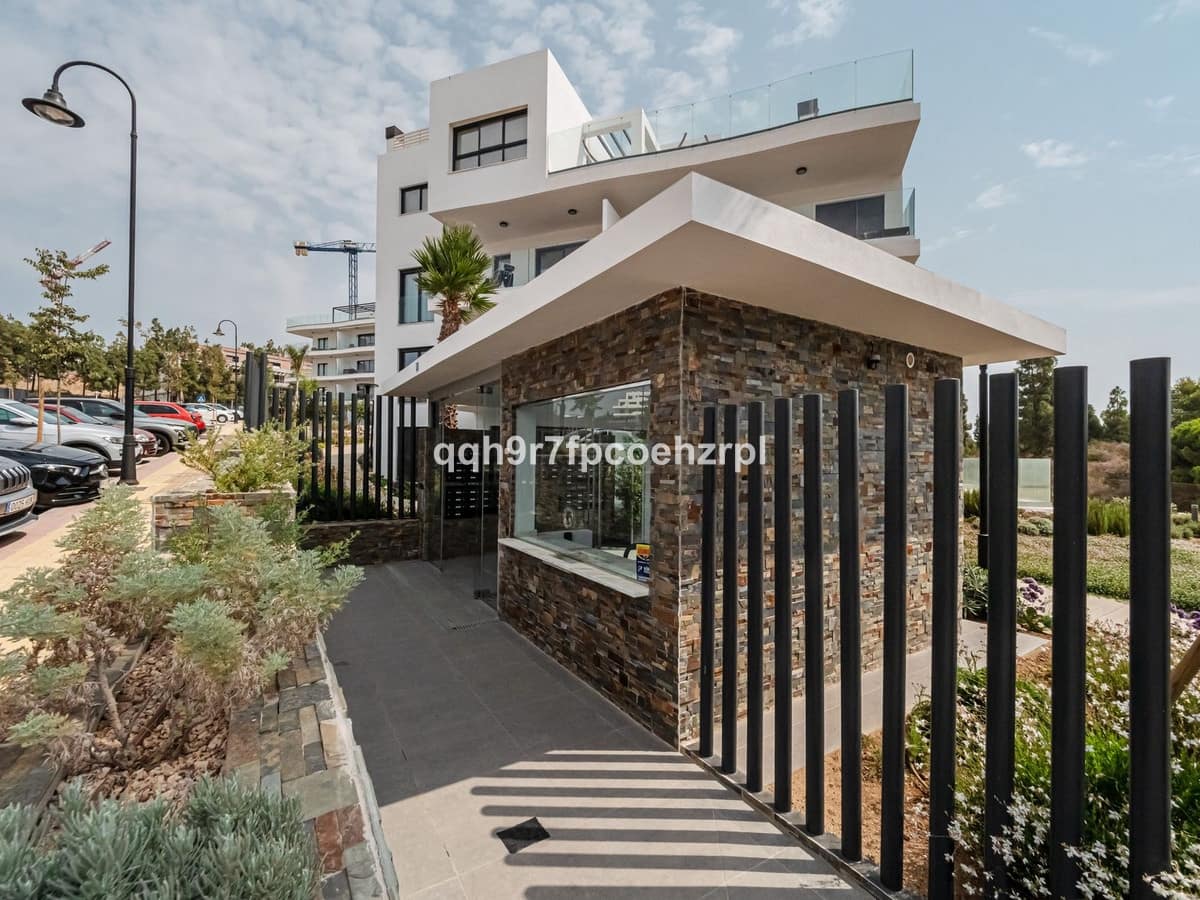 2 bedroom Apartment for sale in El Chaparral with pool garage - € 455,000 (Ref: 10019963)