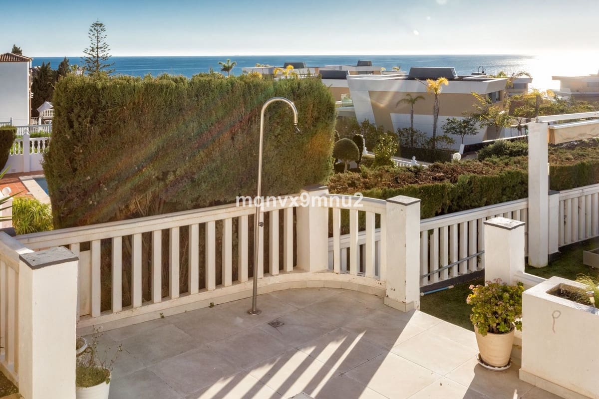 5 chambre Villa/Maison à vendre à El Chaparral avec piscine garage - 1 399 999 € (Ref: 10019964)