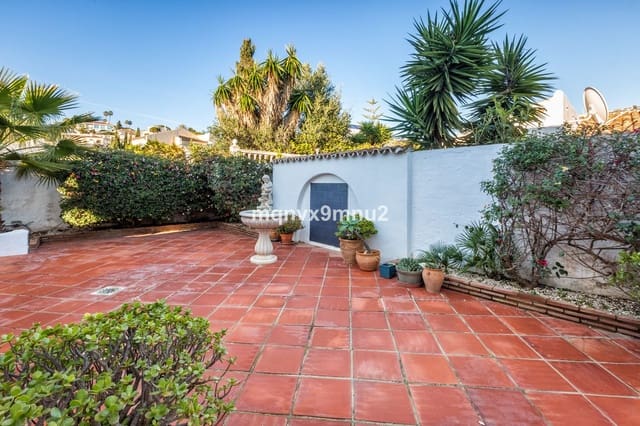 5 chambre Villa/Maison à vendre à El Chaparral, Mijas avec piscine garage - 1 399 999 € (Ref: 10019964)