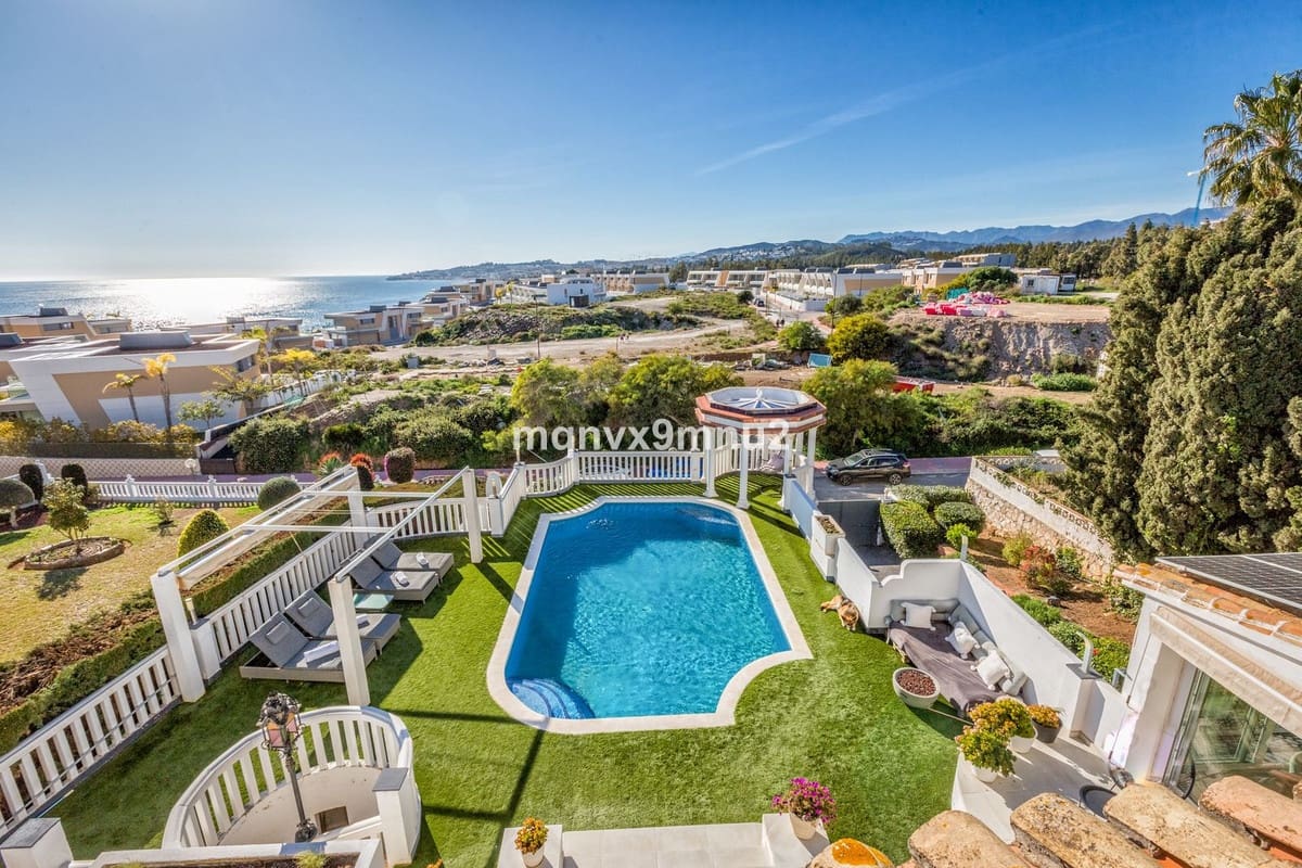 5 chambre Villa/Maison à vendre à El Chaparral avec piscine garage - 1 399 999 € (Ref: 10019964)