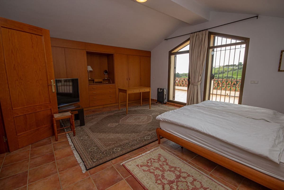 3 sypialnia Willa na sprzedaż w La Cala de Mijas z basenem - 880 000 € (Ref: 10019965)