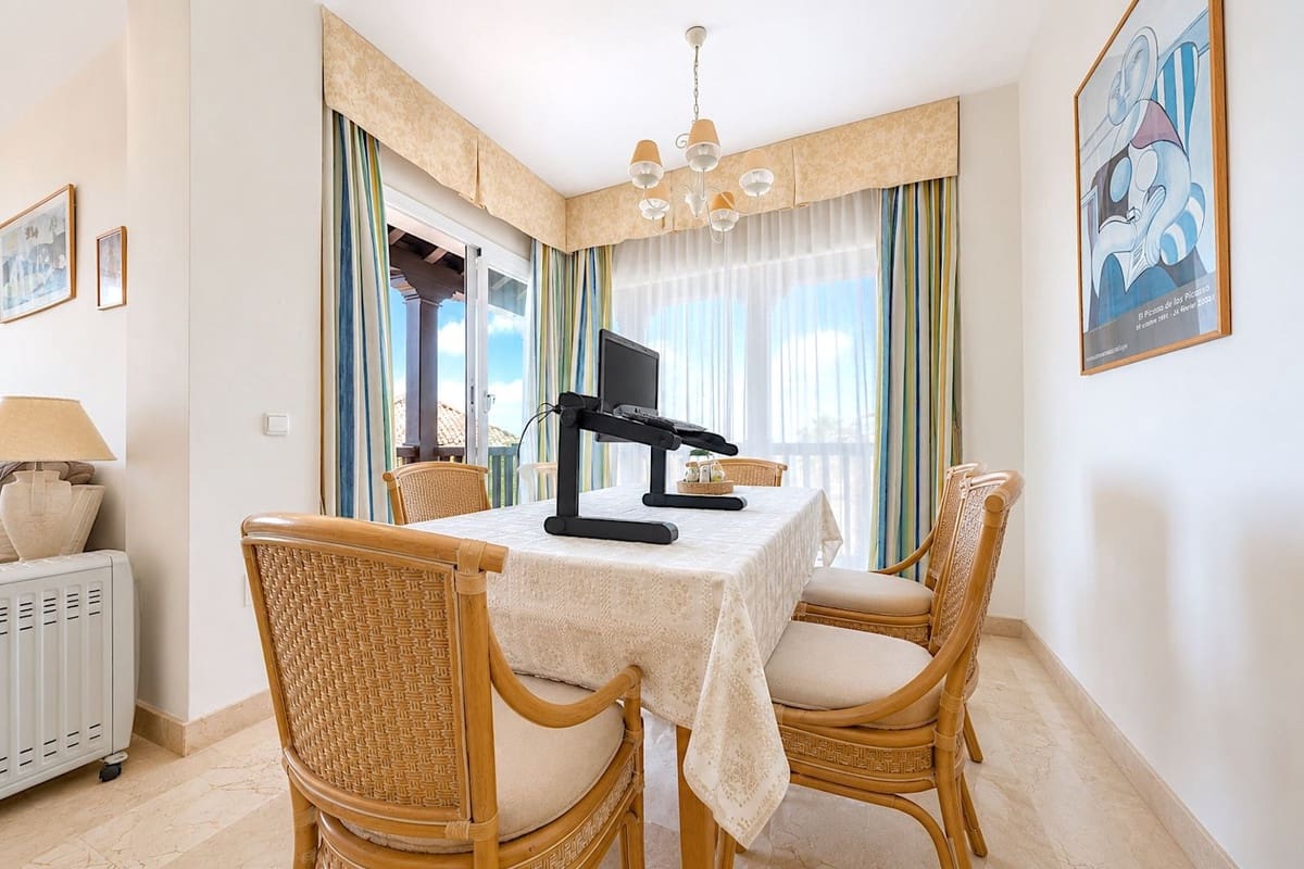 3 sypialnia Apartament na sprzedaż w Calahonda z basenem - 345 000 € (Ref: 10019966)