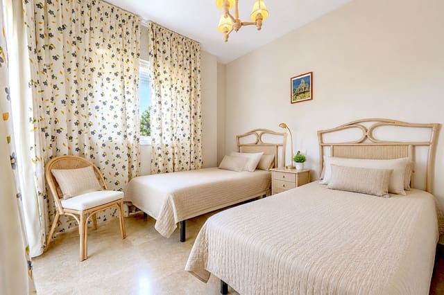 3 sypialnia Apartament na sprzedaż w Calahonda, Mijas z basenem - 345 000 € (Ref: 10019966)