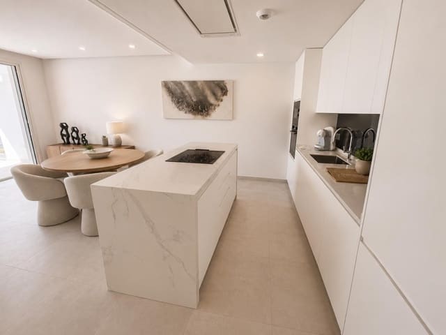 3 slaapkamer Appartement te koop in La Cala de Mijas, Mijas met zwembad - € 990.000 (Ref: 10019968)