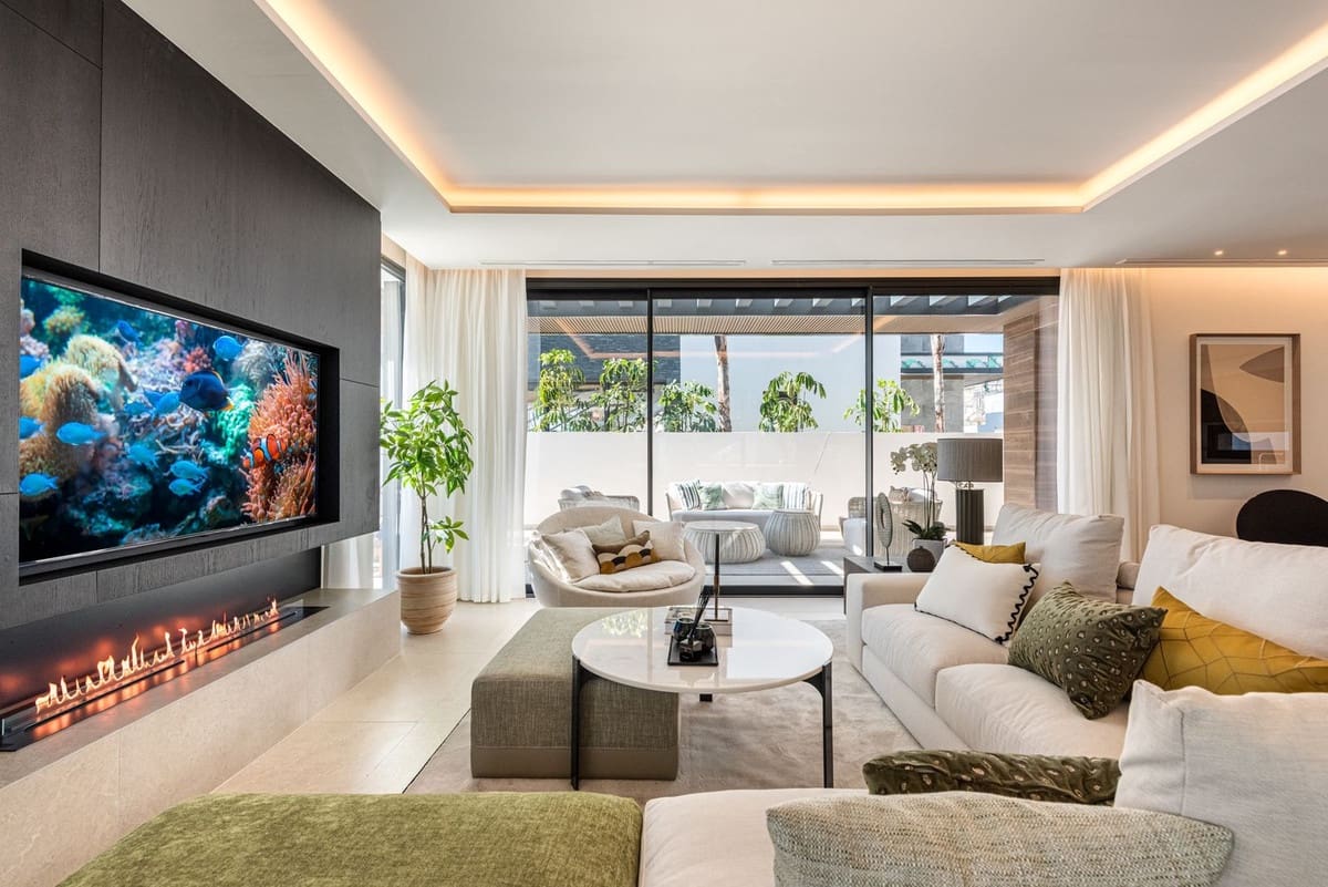 3 makuuhuone Huvila myytävänä paikassa La Cala Hills mukana uima-altaan 
autotalli - 2 095 000 € (Ref: 10019969)