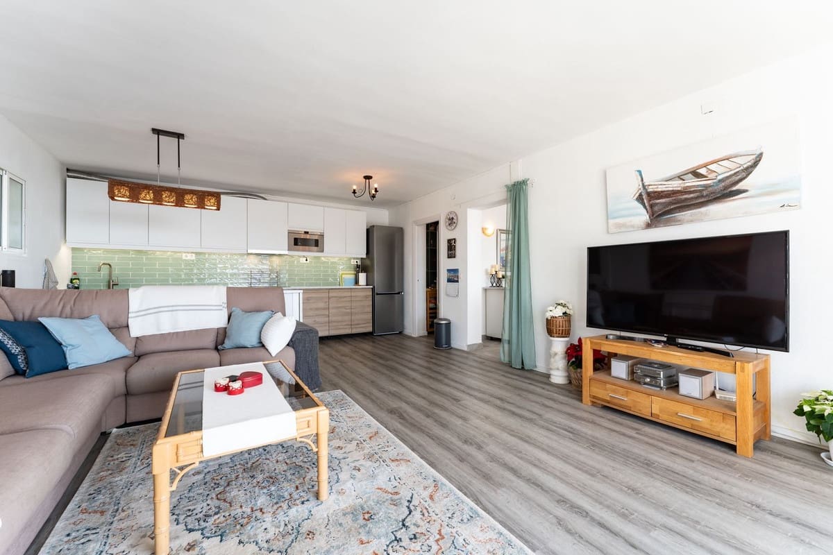 6 slaapkamer Villa te koop in La Cala de Mijas met zwembad - € 1.580.000 (Ref: 10019970)