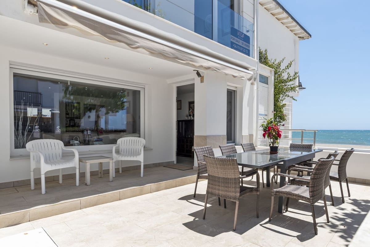 3 bedroom Townhouse for sale in La Cala de Mijas - € 980,000 (Ref: 10019971)