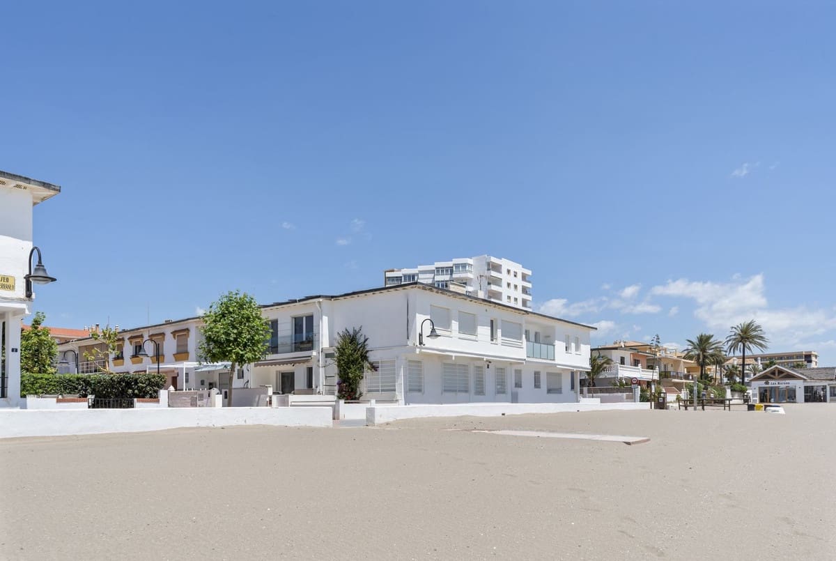3 bedroom Townhouse for sale in La Cala de Mijas - € 980,000 (Ref: 10019971)