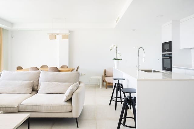 4 quarto Casa em Banda para venda em El Chaparral, Mijas - 899 900 € (Ref: 10019972)