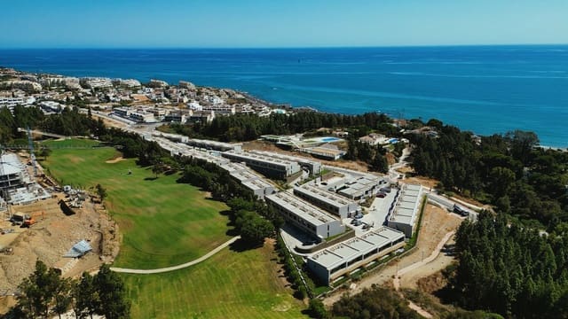 4 quarto Casa em Banda para venda em El Chaparral, Mijas - 899 900 € (Ref: 10019972)
