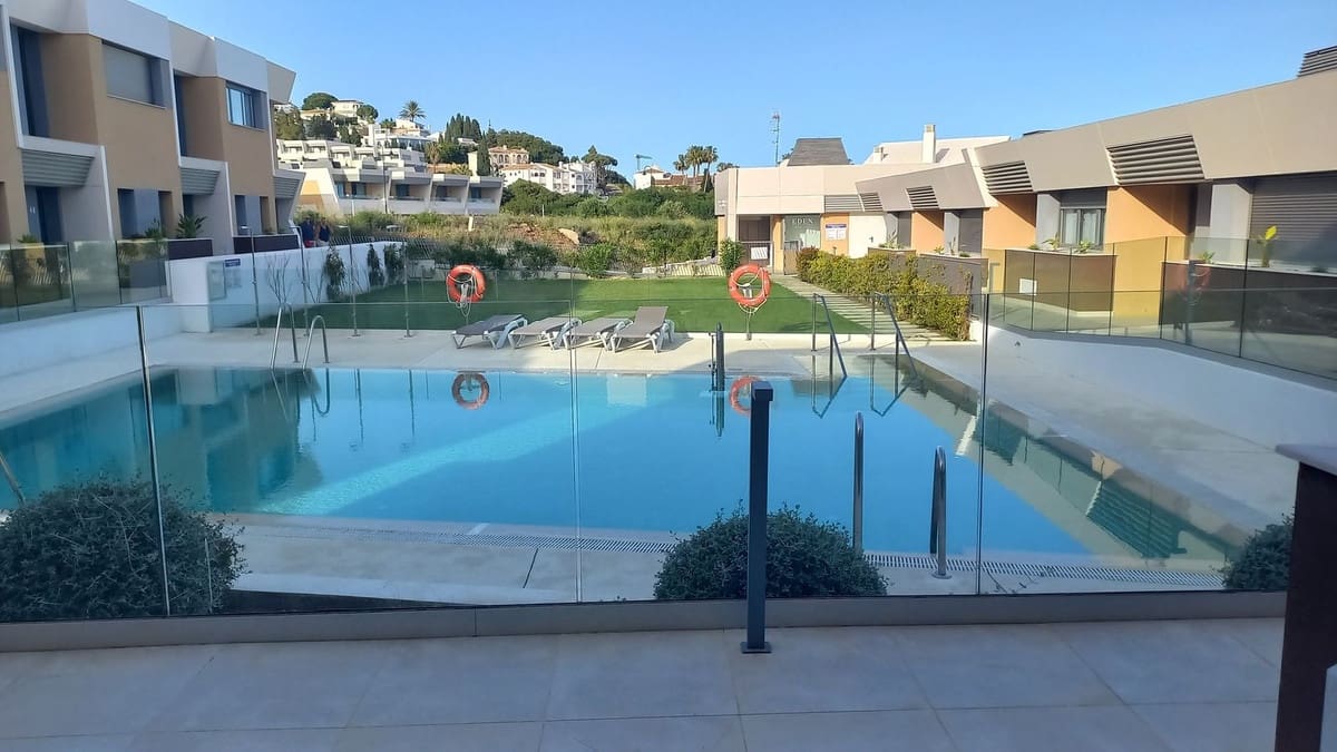 3 bedroom Townhouse for sale in El Chaparral with pool garage - € 1,150,000 (Ref: 10019973)