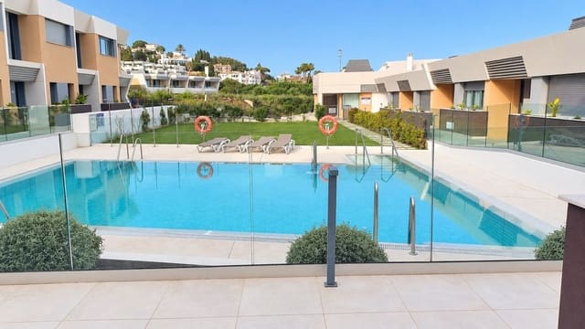 3 soveværelse Byhus til salg i El Chaparral, Mijas med swimmingpool garage - € 1.150.000 (Ref: 10019973)
